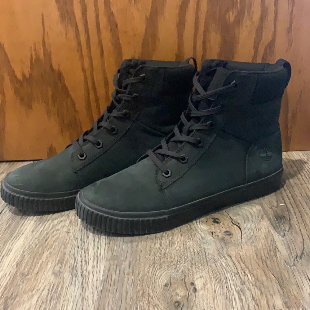 Women’s black timberland hightop sneakers
